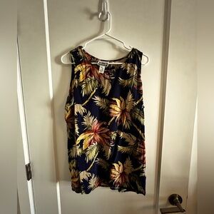 Jones Studio blue floral silk tank, size L